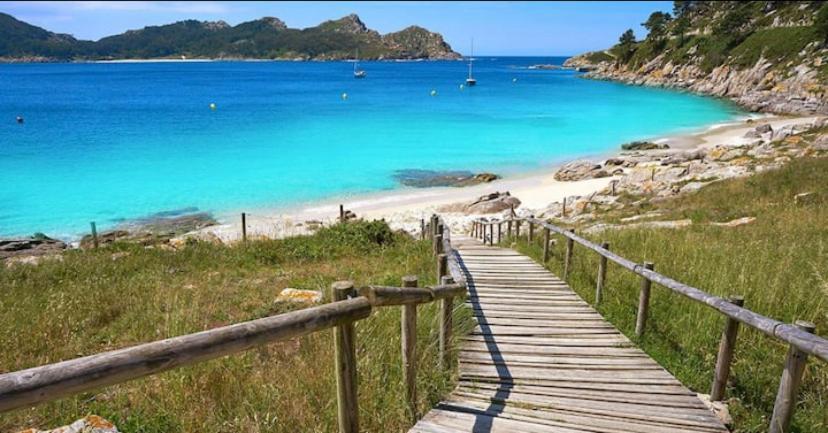 Atico Playa A Xunqueira - Moana, A 15 Min De Vigo Appartement Buitenkant foto